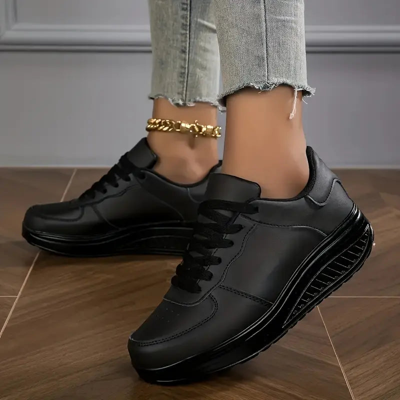 Vivienne Comfortable Platform Lace-Up Sneakers
