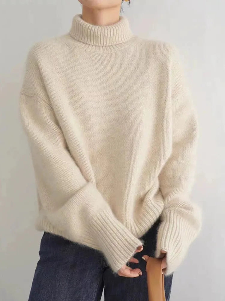 Shirley Timeless Turtleneck