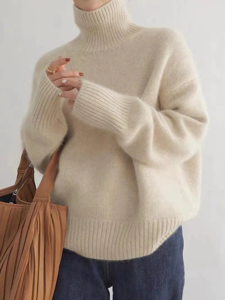 Shirley Timeless Turtleneck