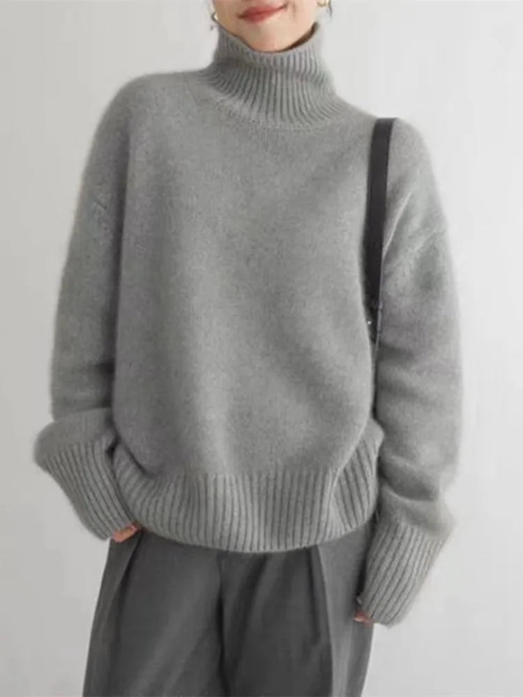 Shirley Timeless Turtleneck